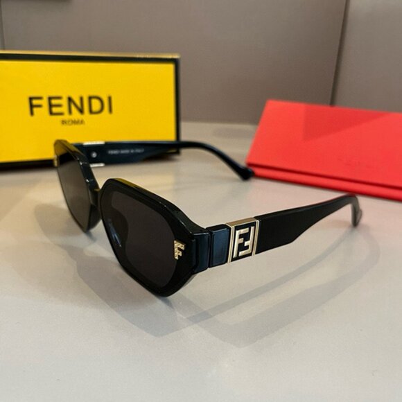 Fendi Women's Black Sunglasses - Picture 7 of 7